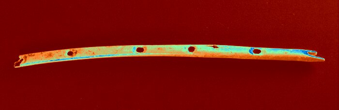 Костяная флейта каменного века.