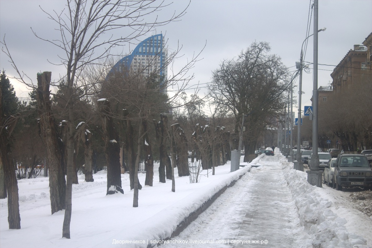  02 Вид на Волжские паруса ул.Чуйкова