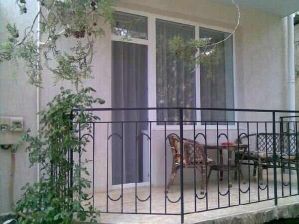 Можно ли сделать балкон, если его нет: все «за» и «против»