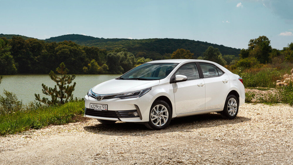   Corolla  – это глобальный продукт Toyota. Тем не менее, продаваемая по всему  миру под единым именем модель – во многом разные машины по дизайну,  характеру и технике.    