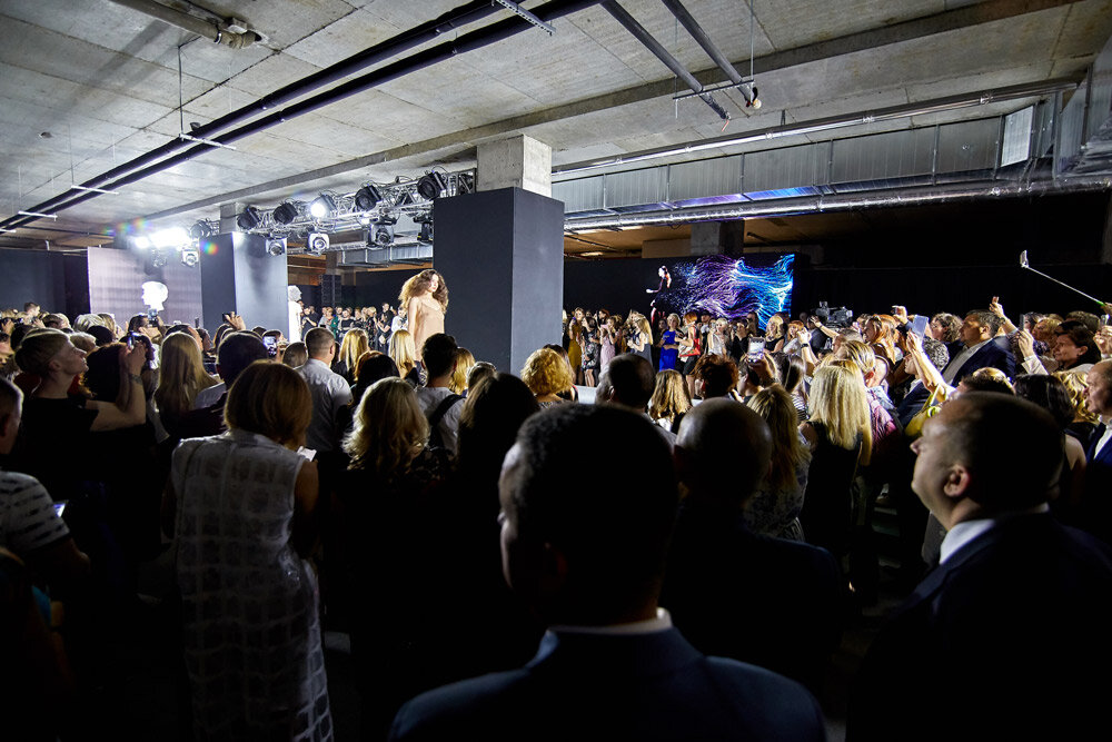 Щоб  підкреслити свою любов до творчості, Schwarzkopf створив тематичні  корнери, де гості могли самі створити індивідуальні снеки та заміксувати  фірмові коктейлі під настрій за порадами шеф-повара та бармена. І що  найцікавіше — можна було створити власний трек! На івенті не було жодних  готових рішень, все було направлено на підкреслення індивідуальності у  кожному.