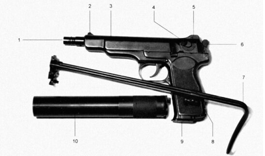 9-мм автоматический пистолет бесшумный АПБ с отсоединенными насадком и прикладом.                  