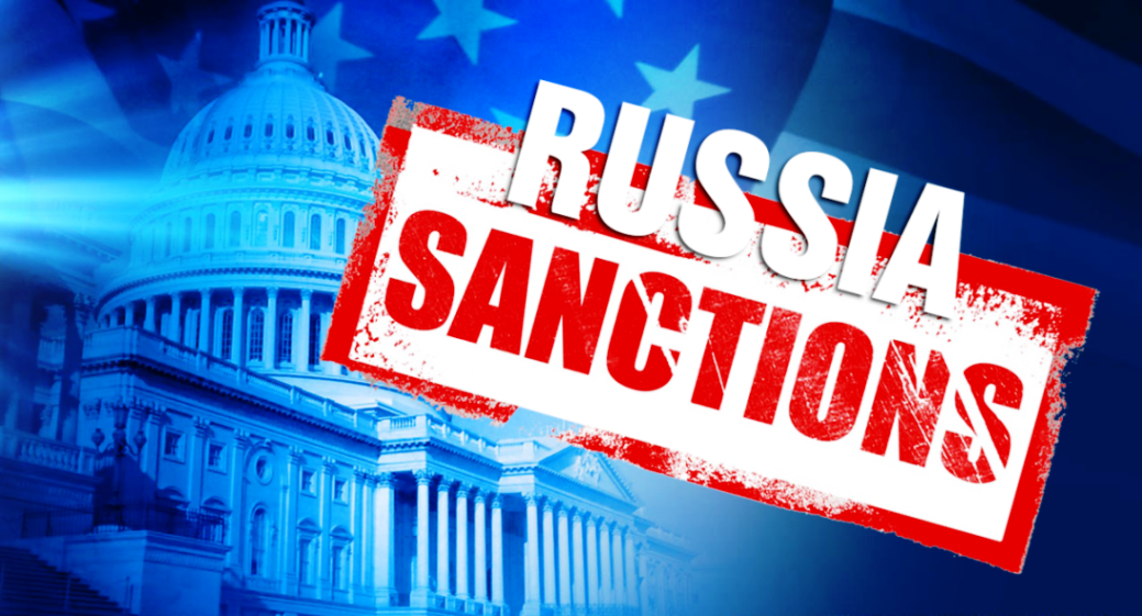 Введение новых санкций США против госдолга РФ обрушит рубль не менее чем на 15% - до ₽73 за $1. Доходность 10-летних ОФЗ может вырасти с 7,76% до 8,61% к концу 2018 года и до 11,9% к концу 2019 года. 