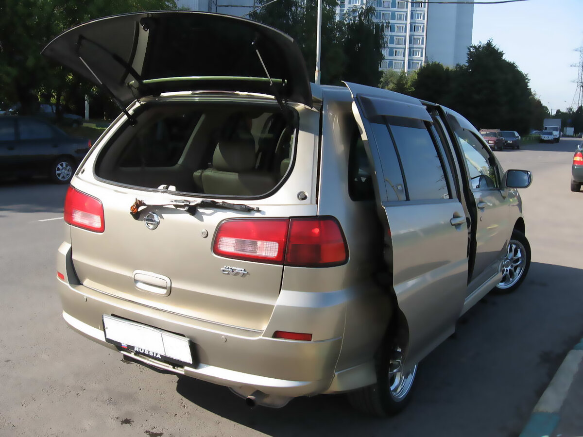 Nissan Liberty 1987