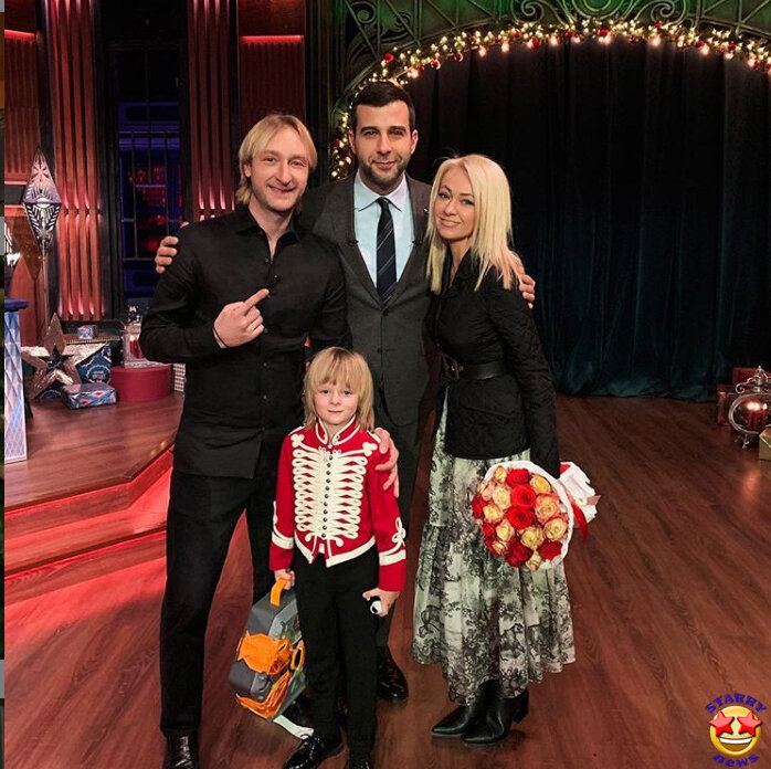 На съемках новогодней программы.