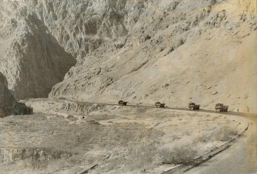 По шумама и горама 1942. Перевал Саланг Афганистан 1979. Ущелье Ташкурган Афганистан. Мармольское ущелье Афганистан.