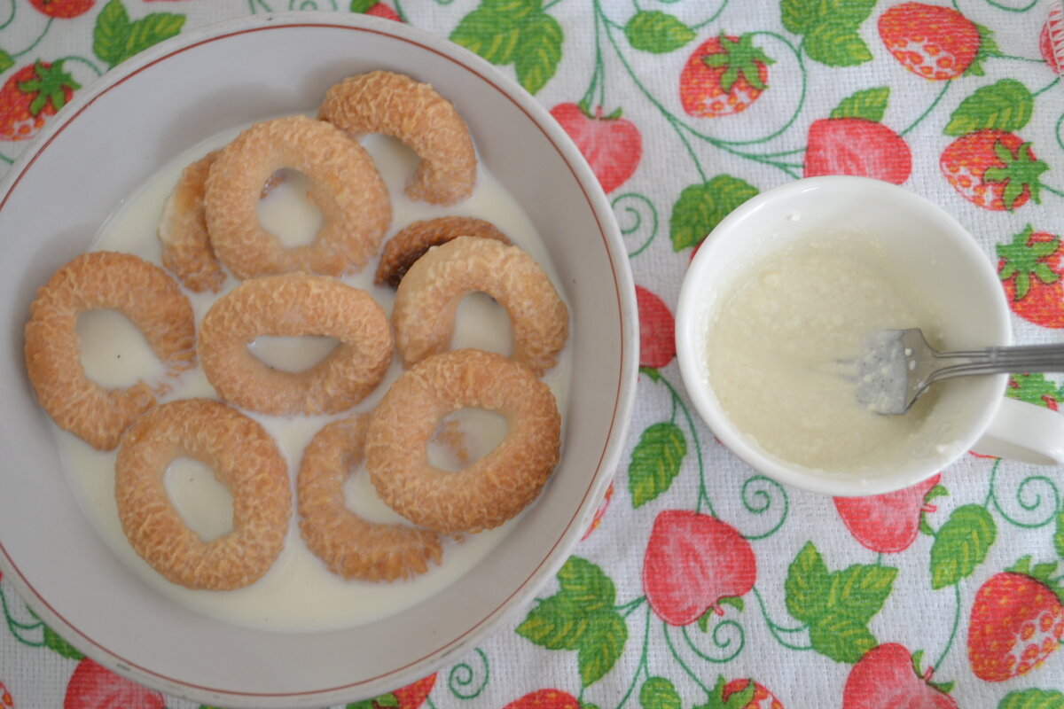 Быстрые вкусняшки к чаю: сушки с творогом в духовке - нежные, ароматные и  вкусные | Ponchik_Life | Дзен