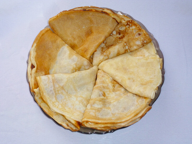 Заварные блины на кислом молоке с яйцами