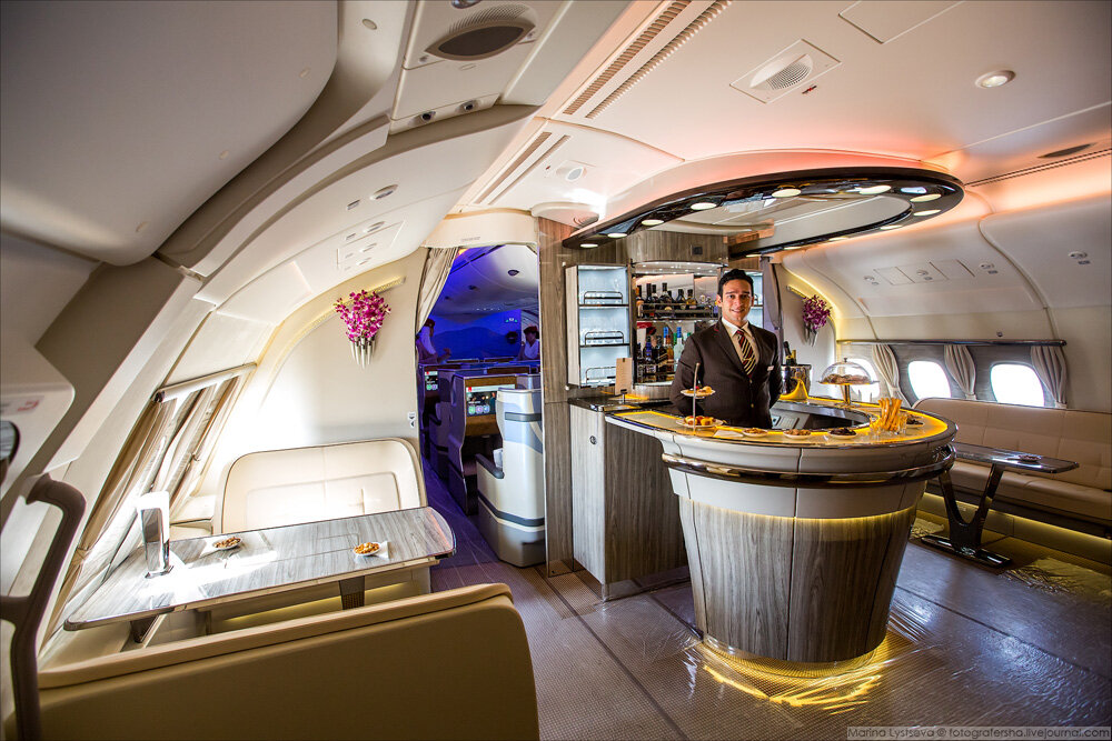 1 класс А380 А/К Emirates