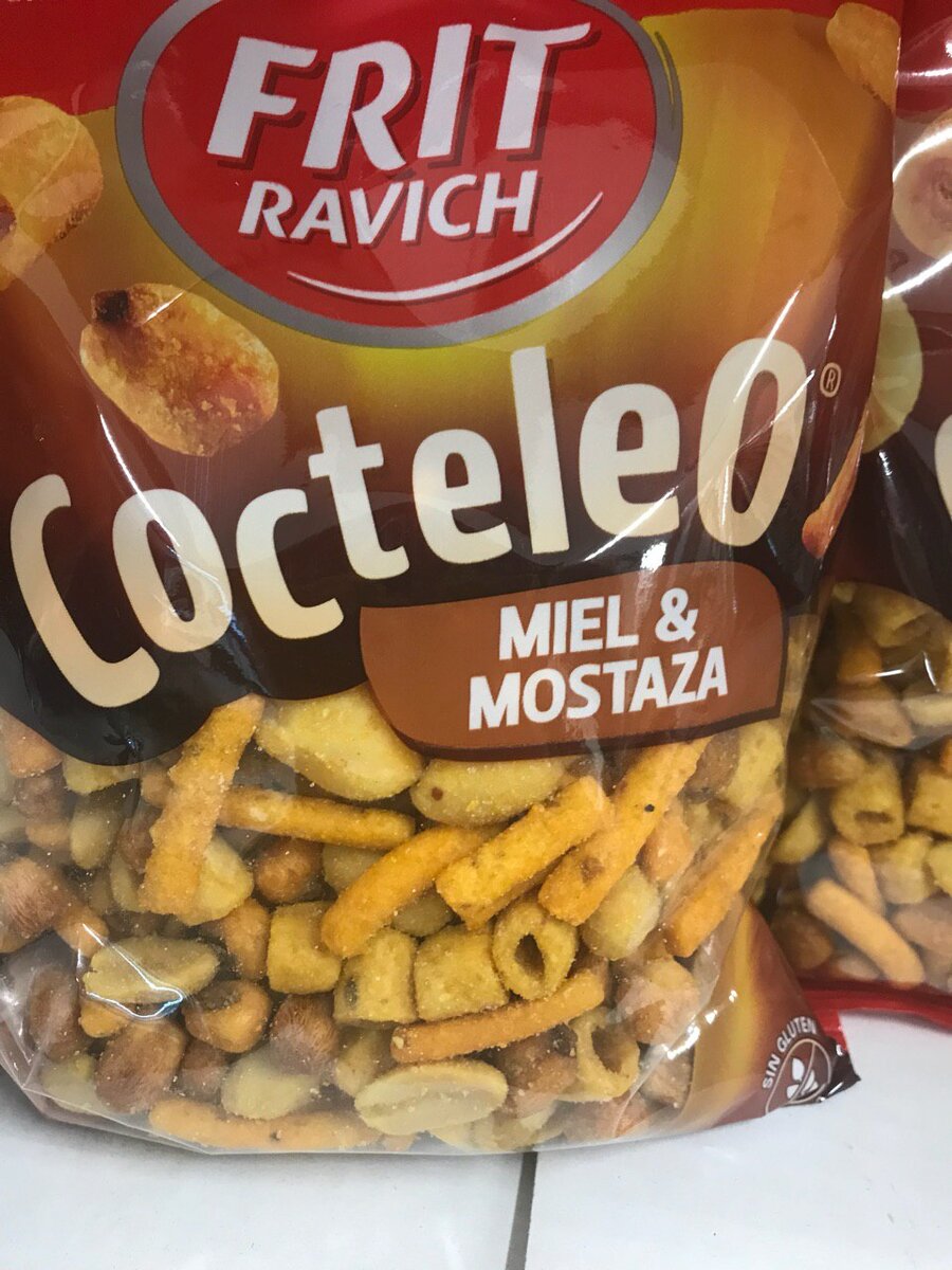 Если кто-то знает, что это за "трубочки", пишите в комментариях