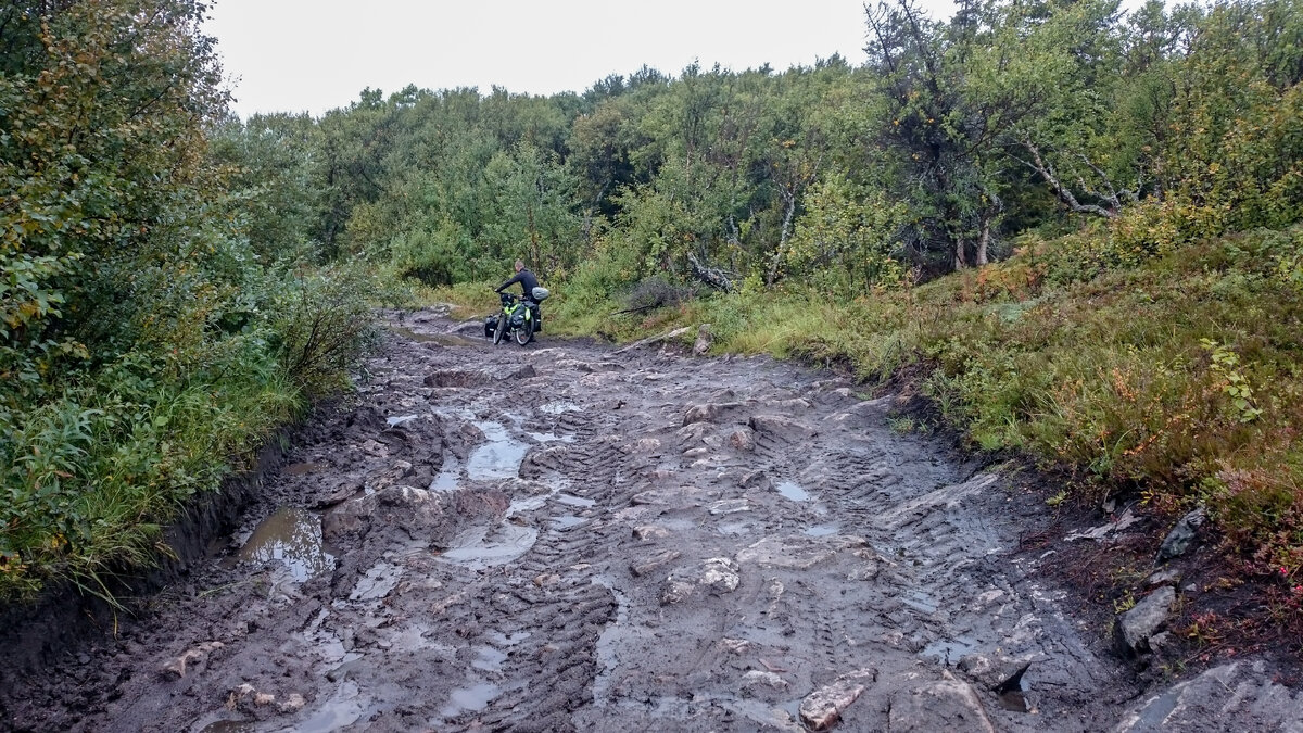 И такие дороги были тоже...