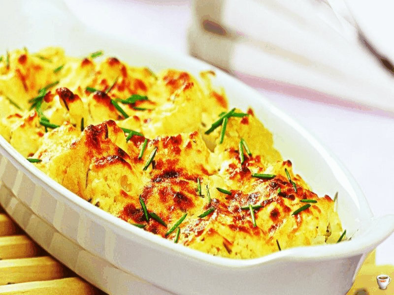 Рецепт брокколи в духовке с сыром и яйцом и сметаной фото запеканка