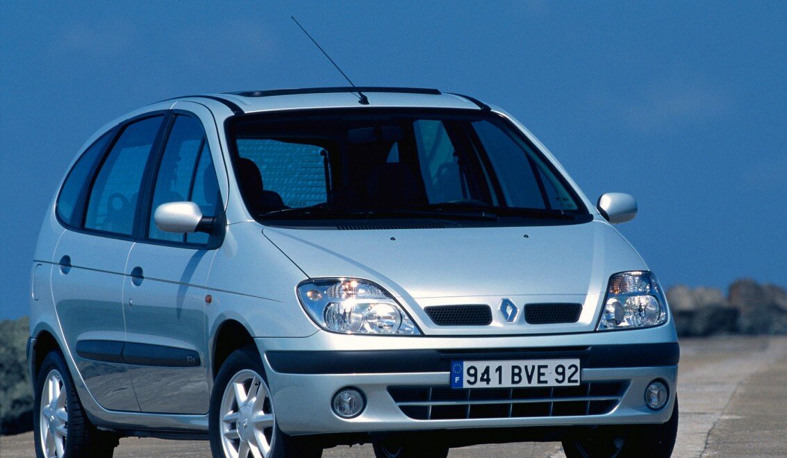 http://otzyvy-avtovladelcev.ru/catalog/renault/scenic/1-pokolenie-restayling/miniven-5-dv