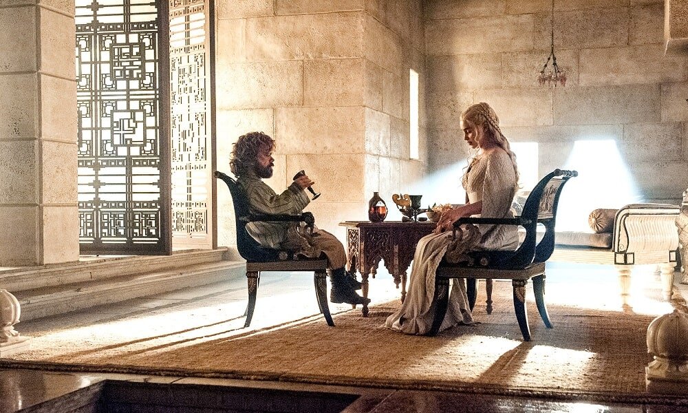 Источник: http://www.site-lady.ru/igra-prestolov/tirion-lannister