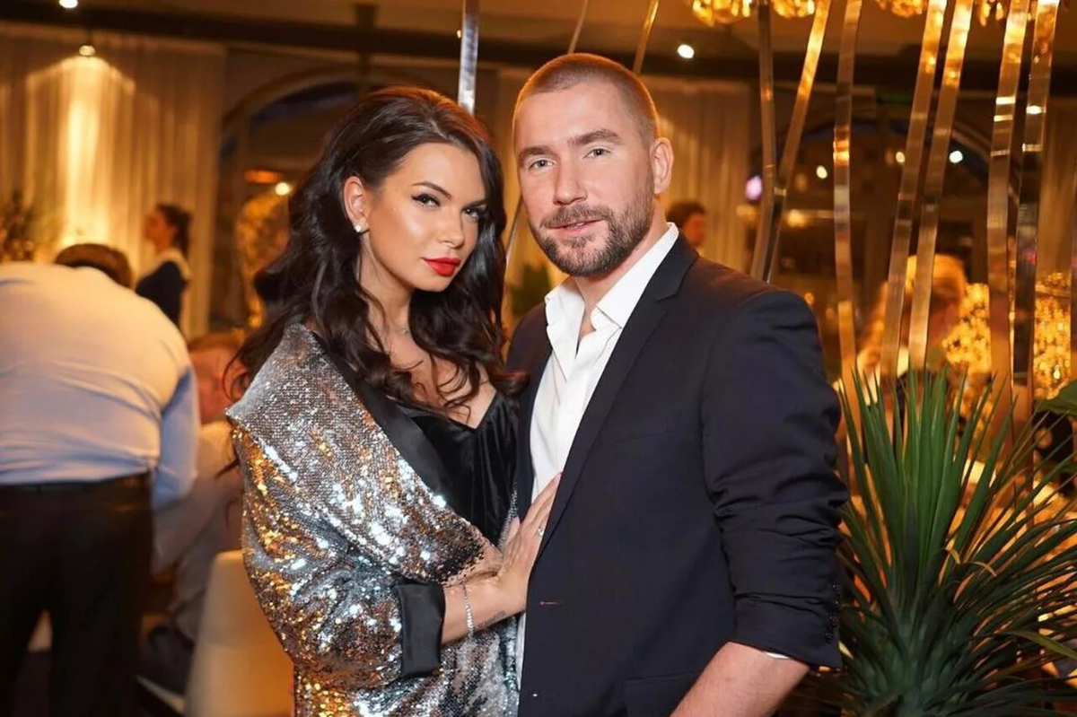 https://www.starhit.ru/novosti/oleg-vinnik-obvinil-katyu-juju-v-predatelstve-129005/