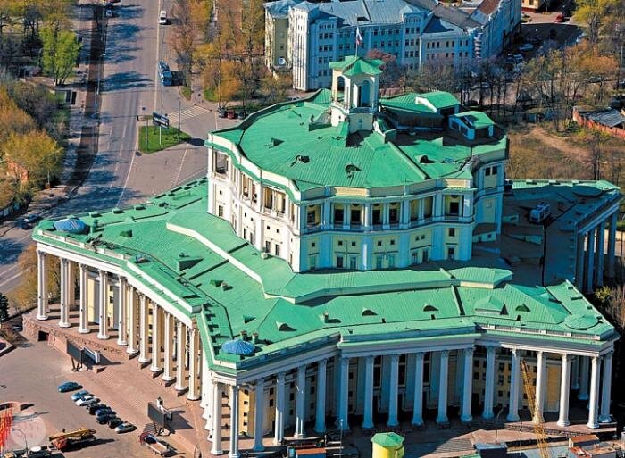 Театр Советской Армии.