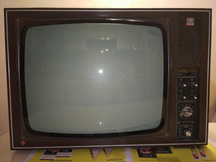 Телевизор "Рекорд -339" . Фото из Яндекс.Картинки.