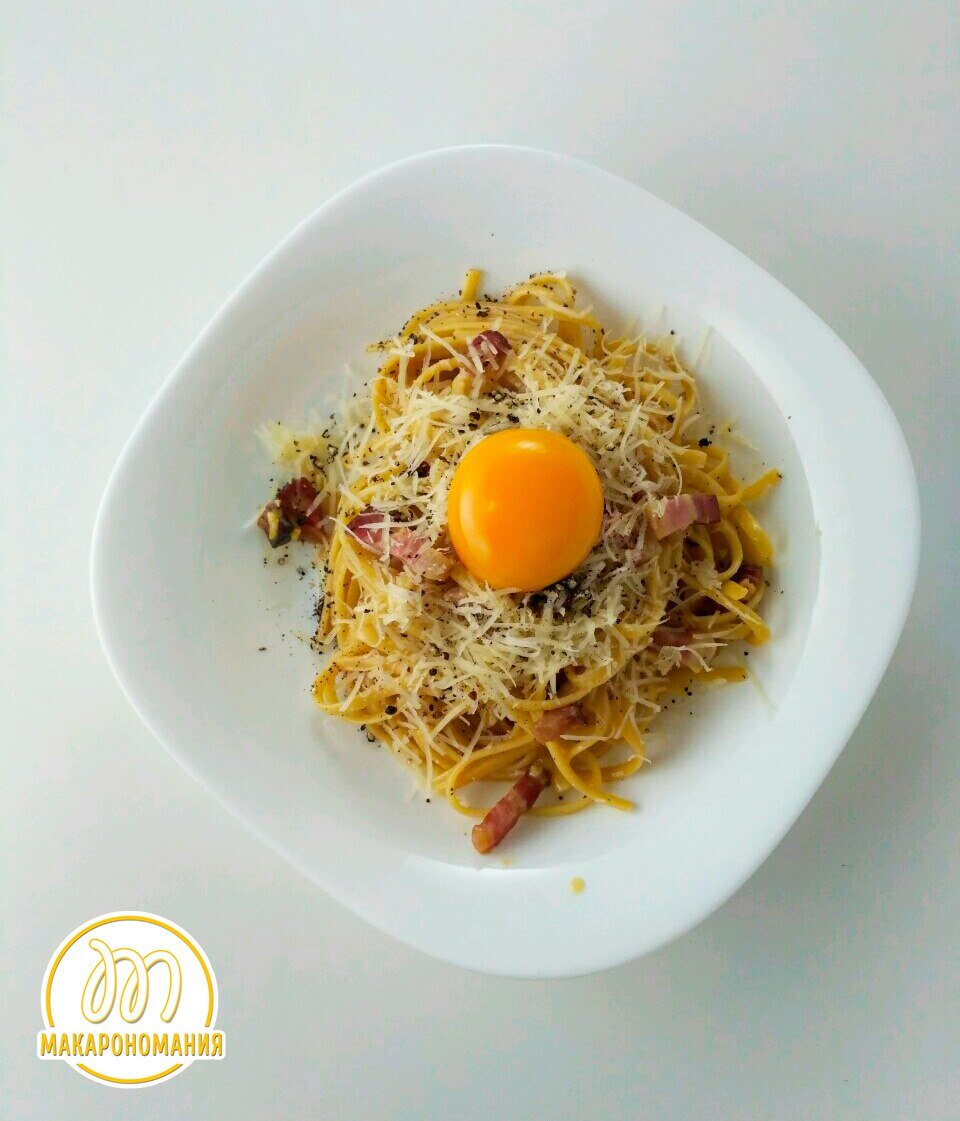 Это мой способ готовить классическую пасту карбонара из продуктов, которые можно свободно достать во времена санкций в Екатеринбурге