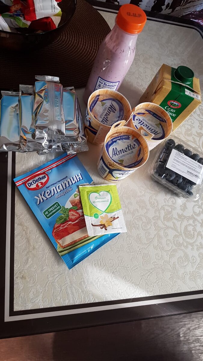 На фото увы, но почему-то не все продукты.   