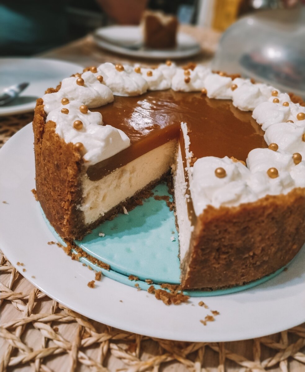 Вариант украшения готового классического Чизкейка.