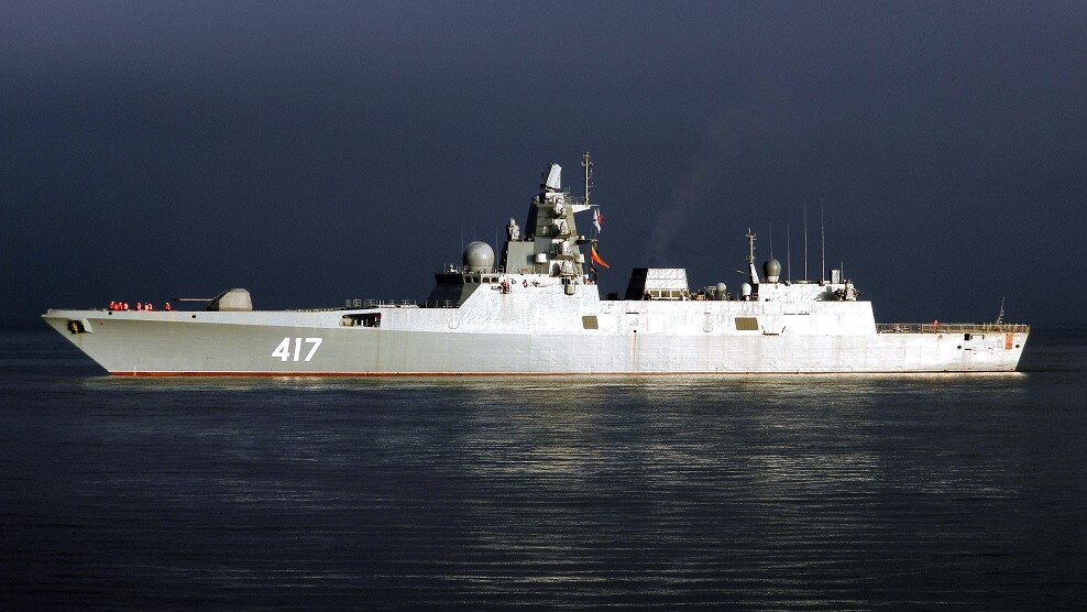 Новейший российский фрегат проекта 22350, оснащённый газотурбинным двигателем М90ФР. Взято из Яндекс-картинок