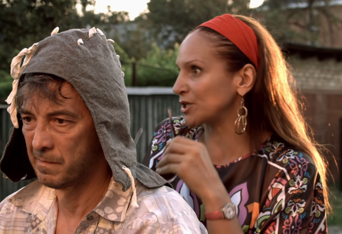 Кадр из сериала "Сваты"