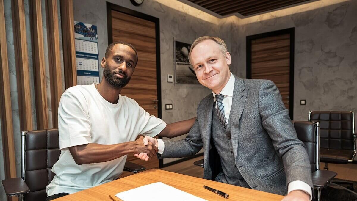    Защитник "Динамо" Эли Даса© пресс-служба ФК "Динамо"