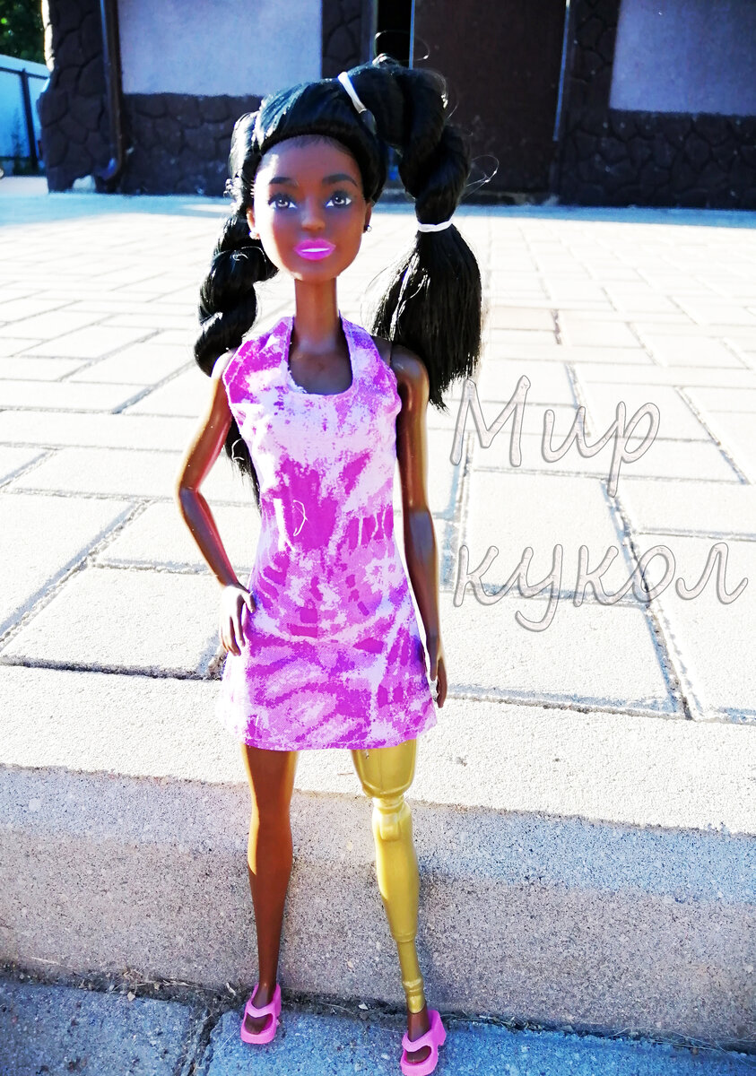 №146 девочка с протезом