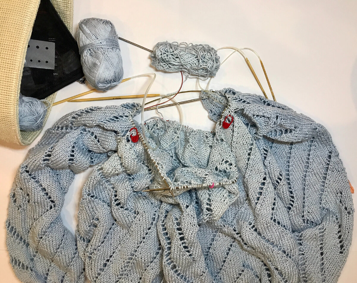 Вот собственно изделие сразу после воссоединения всех составных частей 😍