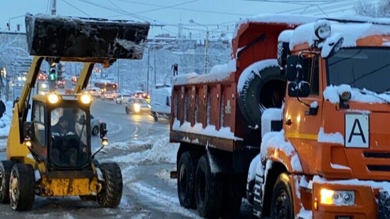     На Ростовскую область надвигается холодный фронт, сопровождаемый туманом и гололедом, рассказали синоптики.