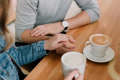    Свидание в кафе ©unsplash.com