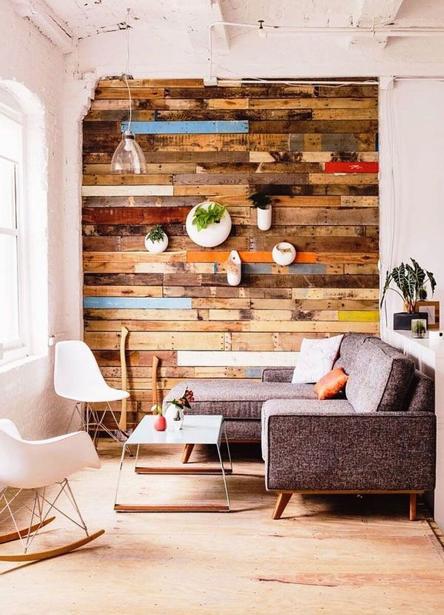 10 вариантов декорирования стен доской в квартире