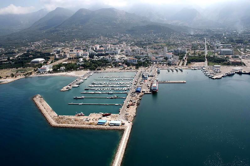 Источник фото http://auto-travel.me/blog/2012/01/20/gorod-bar/