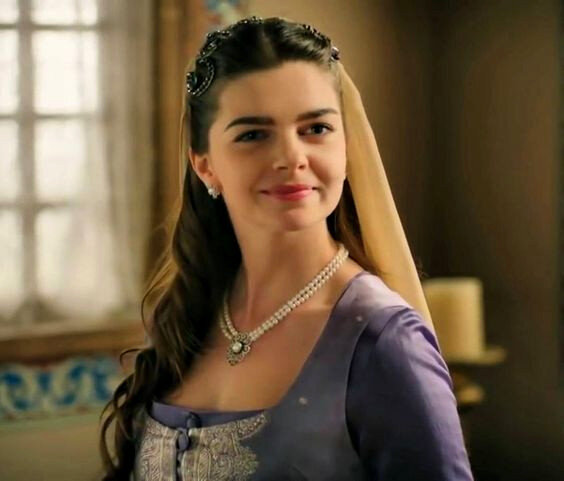 Михримах-султан. Стоп-кадр из сериала "Великолепный век"