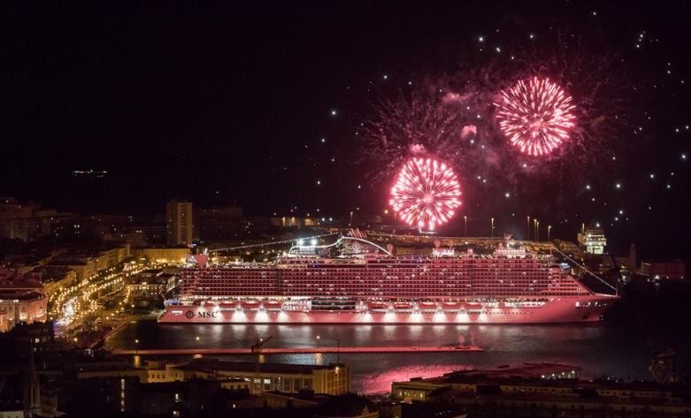 фото Круизного Лайнера MSC Seaside