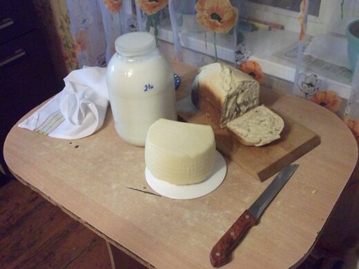 Деревенский завтрак. Сыр качотта.