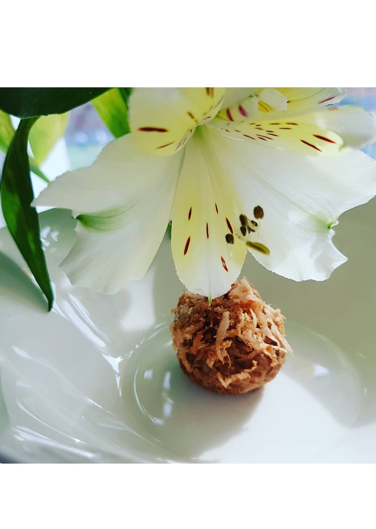 Конфеты "Баунти" способ подачи 