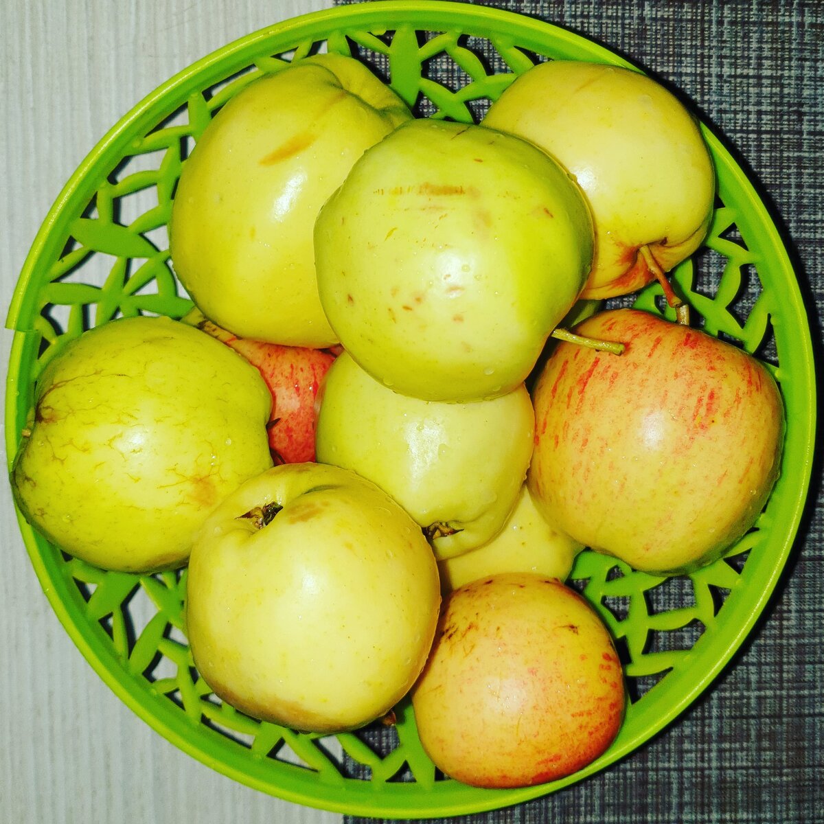 Яблоки в Петрозаводске