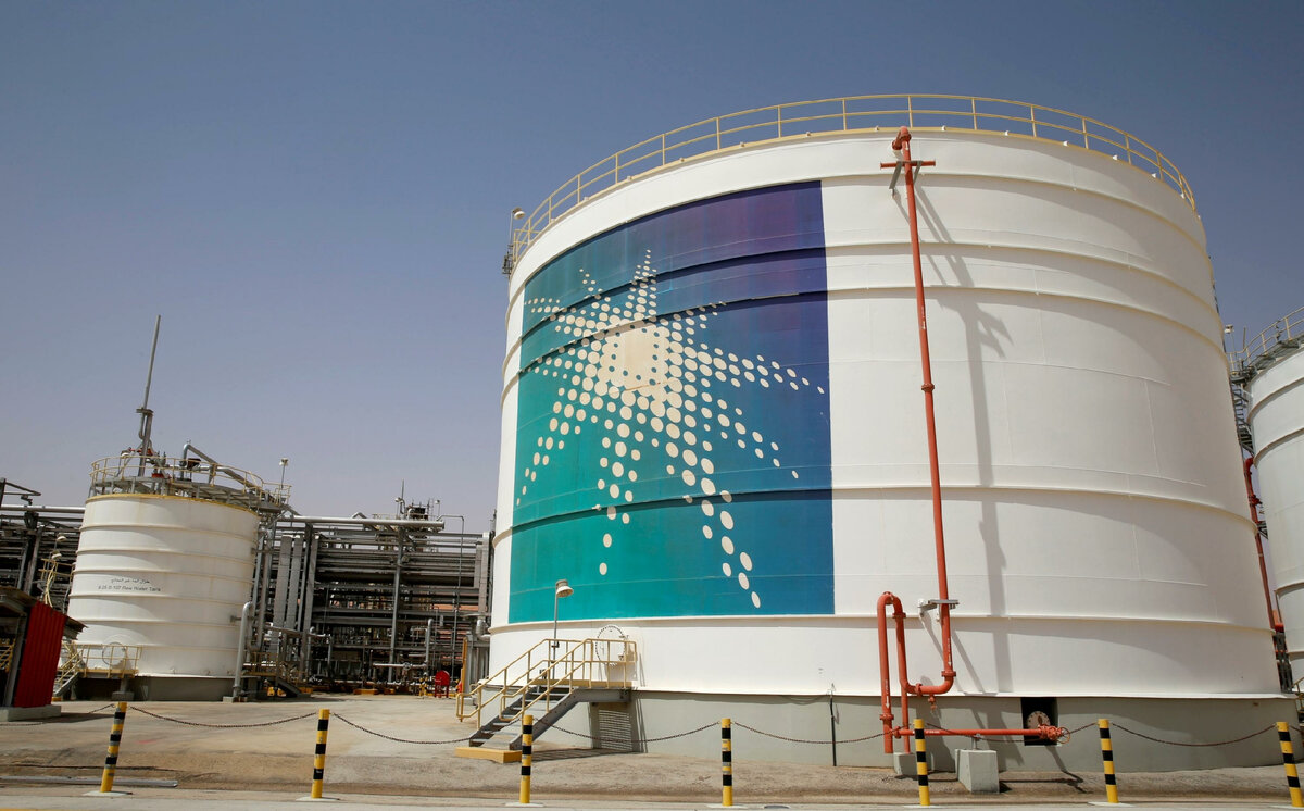 1. Saudi Aramco  $2 458 млрд.