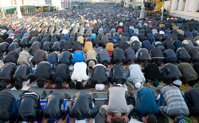 Фото из открытых источников. Скорее всего, снимок сделан в районе СК Олимпийский рядом с улицей Дурова. Такое там происходит по пятницам.