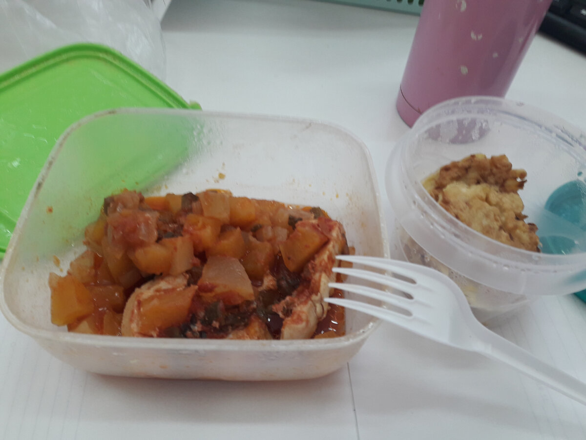 Мой обед на раюочем месте 9 февраля 2022 года