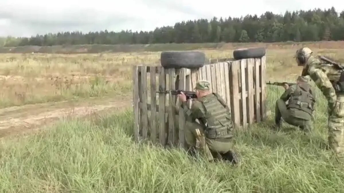 Бойцы отряда ЧВК «Вагнер» проходят обучение. Фото: кадр из видео