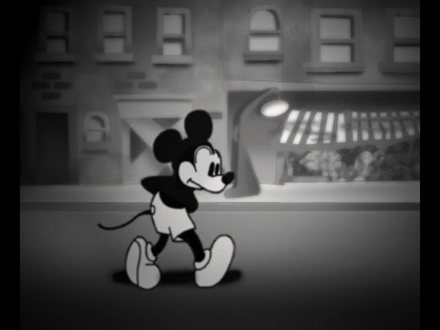 Кадр из видеоролика "Suicide Mouse" (www.youtube.com)