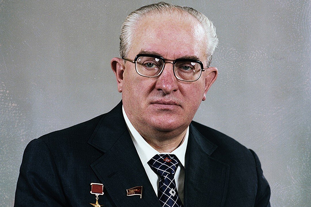 Юрий Владимирович Андропов. 