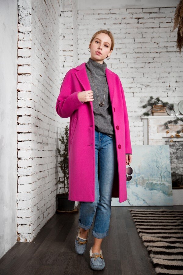 пальто фуксия женское. пальто цвета фуксии с чем носить. образ с пальто цвета фуксия. модные пальто цвета фуксии. пальто цвета фуксии с чем носить.