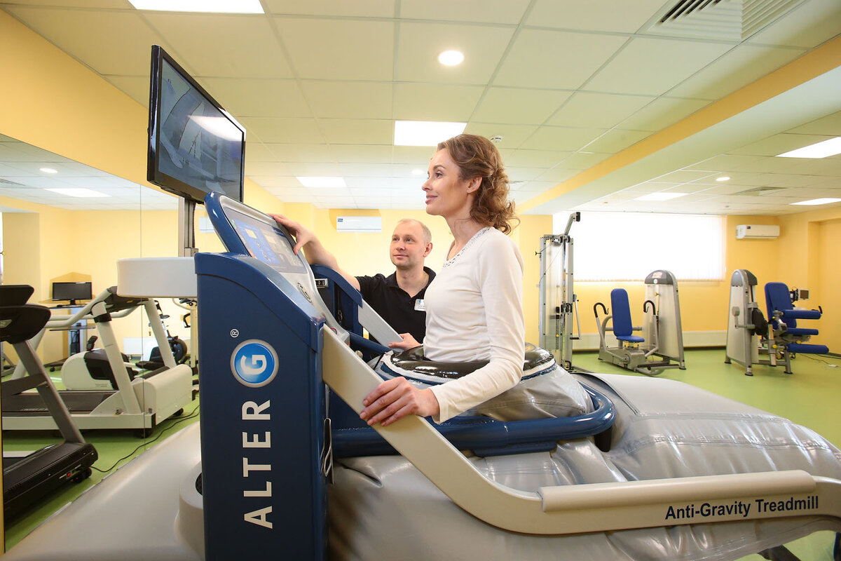 Занятия с Дмитрием Сапуновым  (Инструктор-методист ЛФК, кинезитерапевт МЦР)