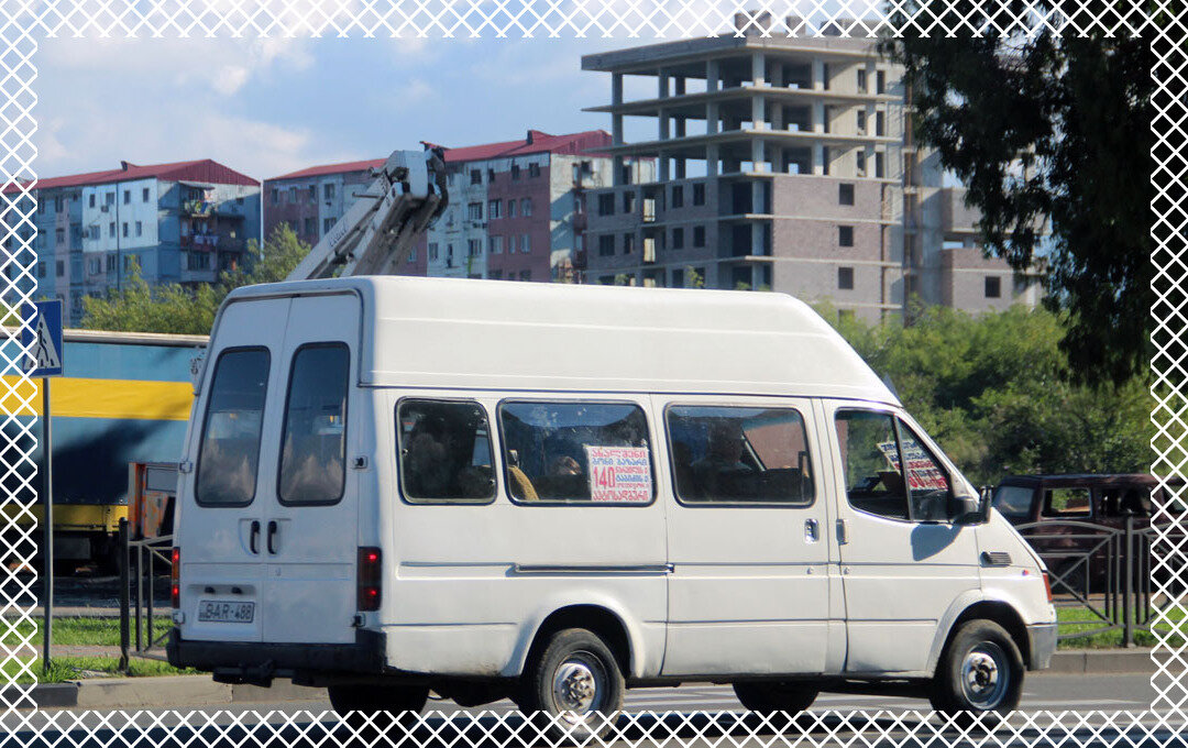 Типичная маршрутка г.Батуми