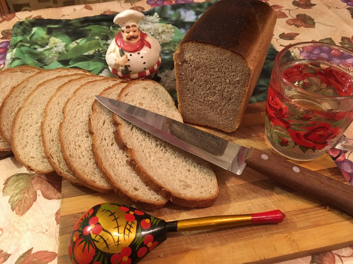 Самые простые вещи : хлеб, соль, вода...