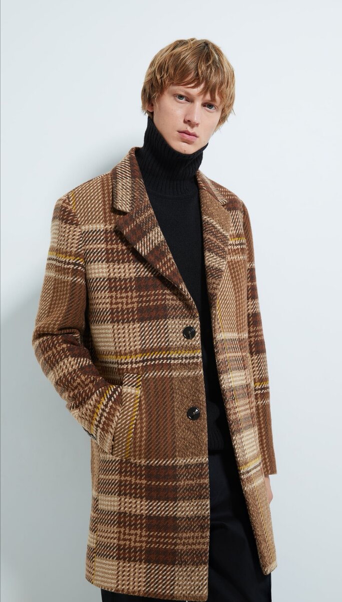 Изображение взято с ресурса: https://m.zara.com/ru/