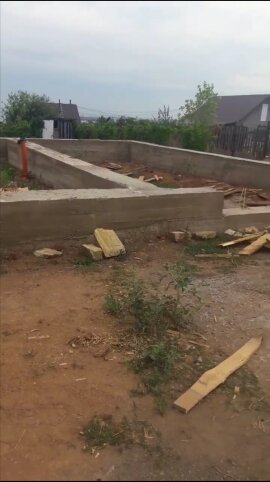 Залитый фундамент без опалубки